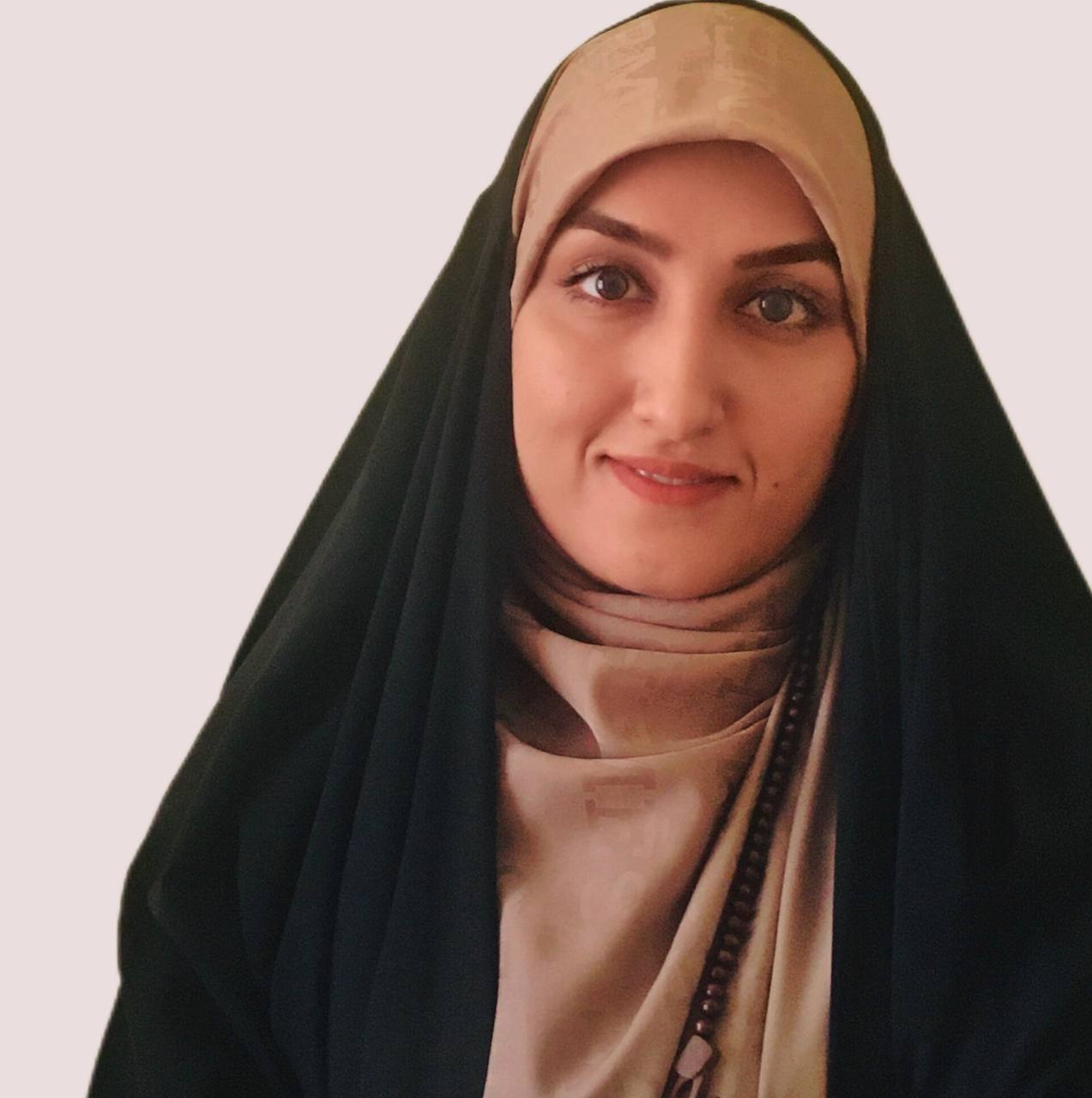  بهناز  عابدی